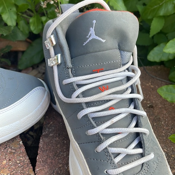 Jordan Retro 12 - Picture 5 of 6